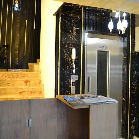 Bona Sera Κωνσταντινούπολη