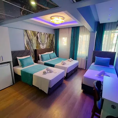 Bona Sera * Isztambul