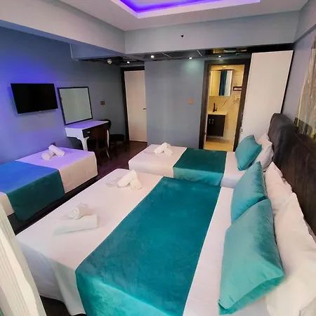 Bona Sera * Istanbul